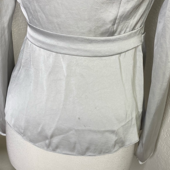 🆕All Saints Danio gray satin long sleeves top - Picture 12 of 12